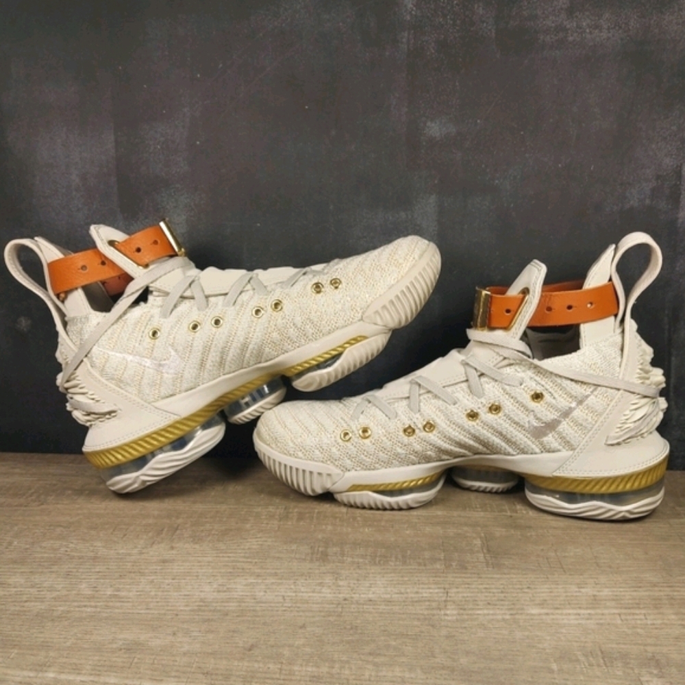 🆕️ Nike Lebron 16 HFR Harlem Fashion Row Sail 7.5 - Picture 6 of 8